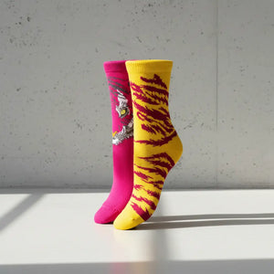 Strømper med tigermotiv i økologisk bomuld inspireret af Løvernes Konge fra SockiSocki
