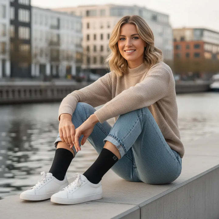 Sorte bomuldsstrømper | Sort knap | 36-41 SockiSocki