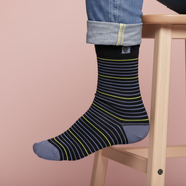 Roto | bambus strømper med fine striber & knap