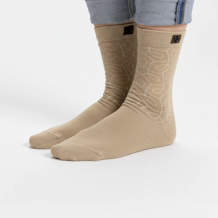 Tinble | Sandfarvede strømper med mønster SockiSocki