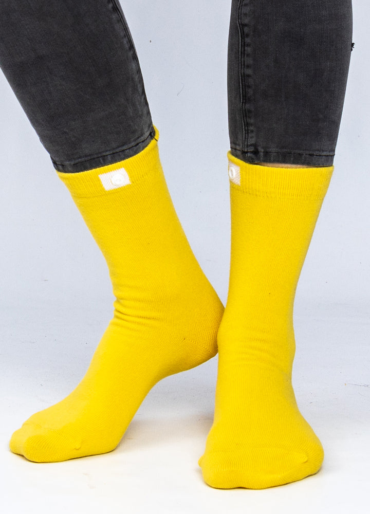 Gule strømper i økologiske bomuld 