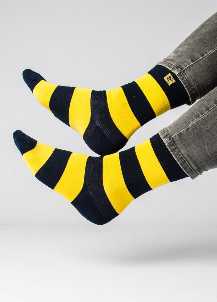 Gule og sorte stribet strømper 7