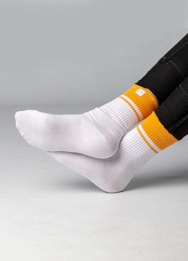Hvide sportsstrømper med orange rib 5
